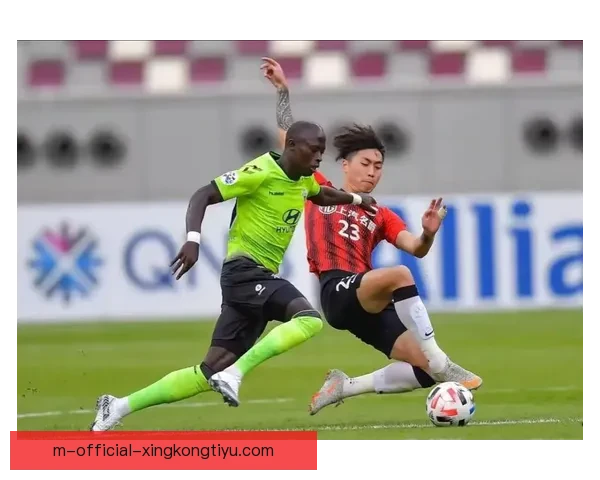 金泉尚武与全北现代首轮鏖战战平揭示新赛季竞争激烈 金泉尚武与全北现代首轮鏖战战平揭示新赛季竞争激烈